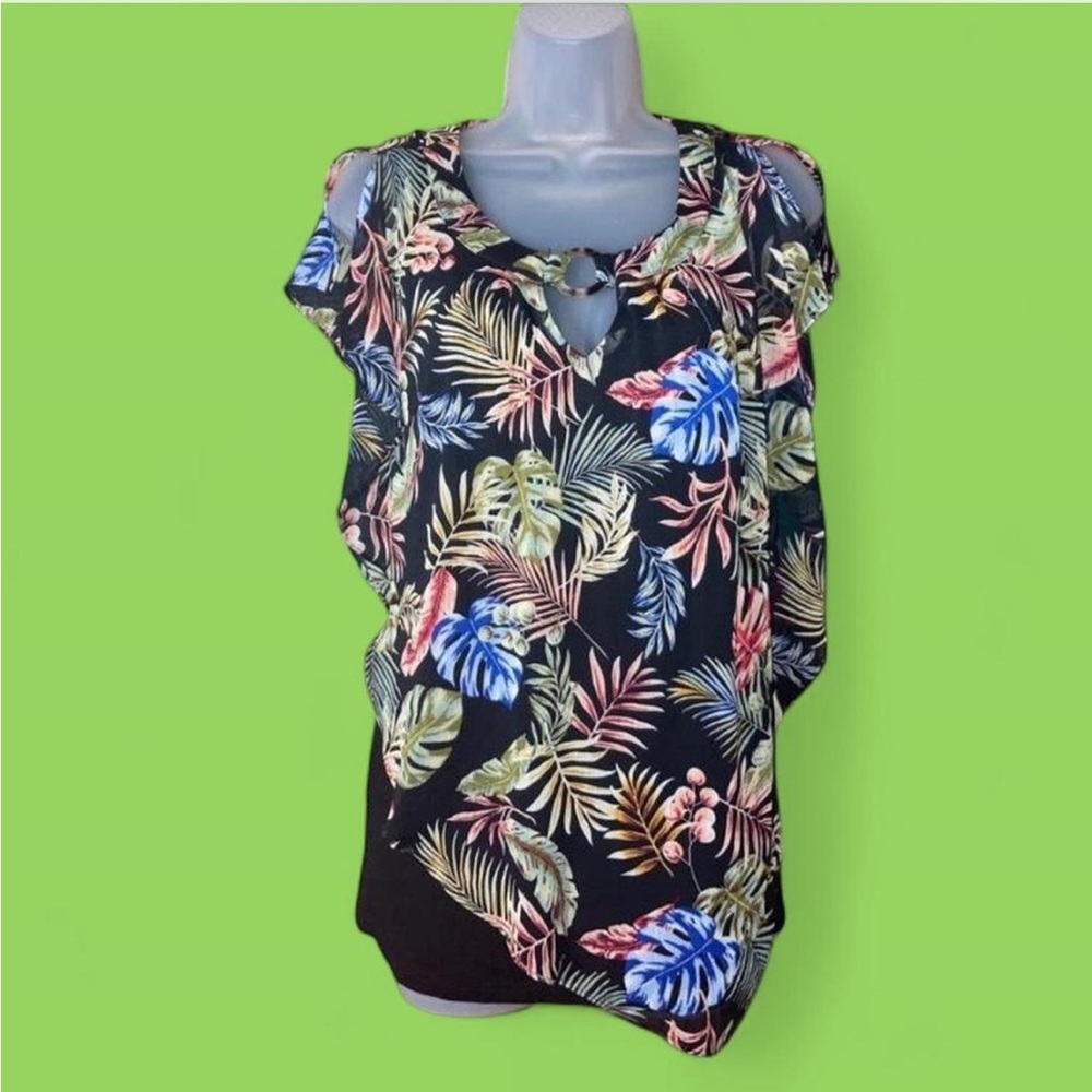 NWT Apt.9 Asymmetrical Top M